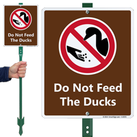 Do Not Feed The Ducks LawnBoss Sign Kit